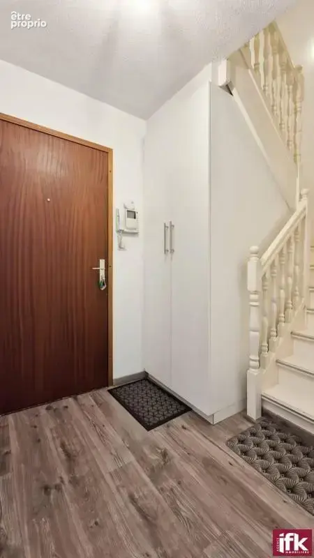 T3 en duplex de 62 m² avec 2 balcons, 2 parkings et cave - photo 8