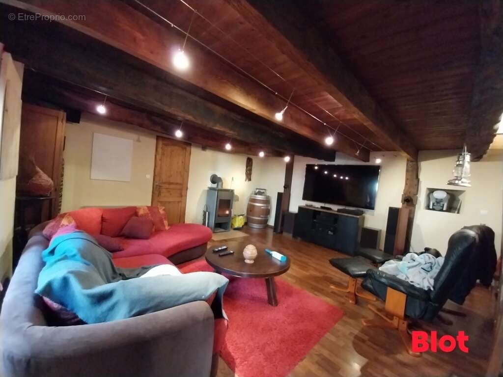 Maison à MINIAC-MORVAN