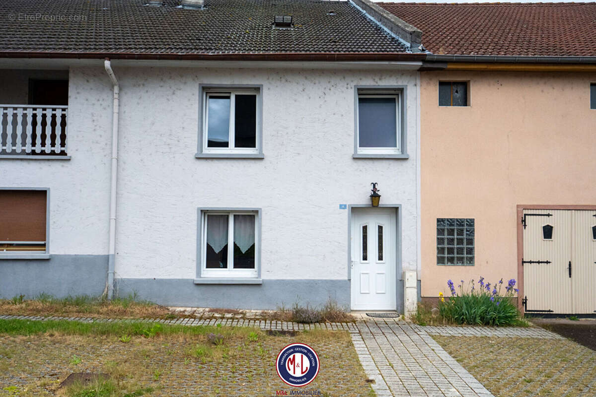 Maison à LENING