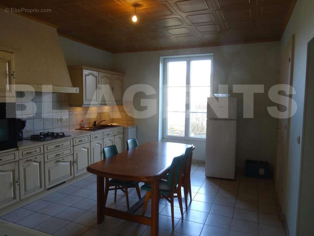 DSC09499 - Maison à CRAVANT