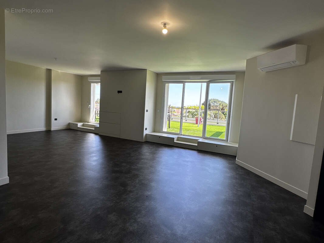 Arès   Appartement haut de gamme T4 de 162m2 avec terrasse panoramique avec une vue sur le bassin d'Arcachon - photo 2