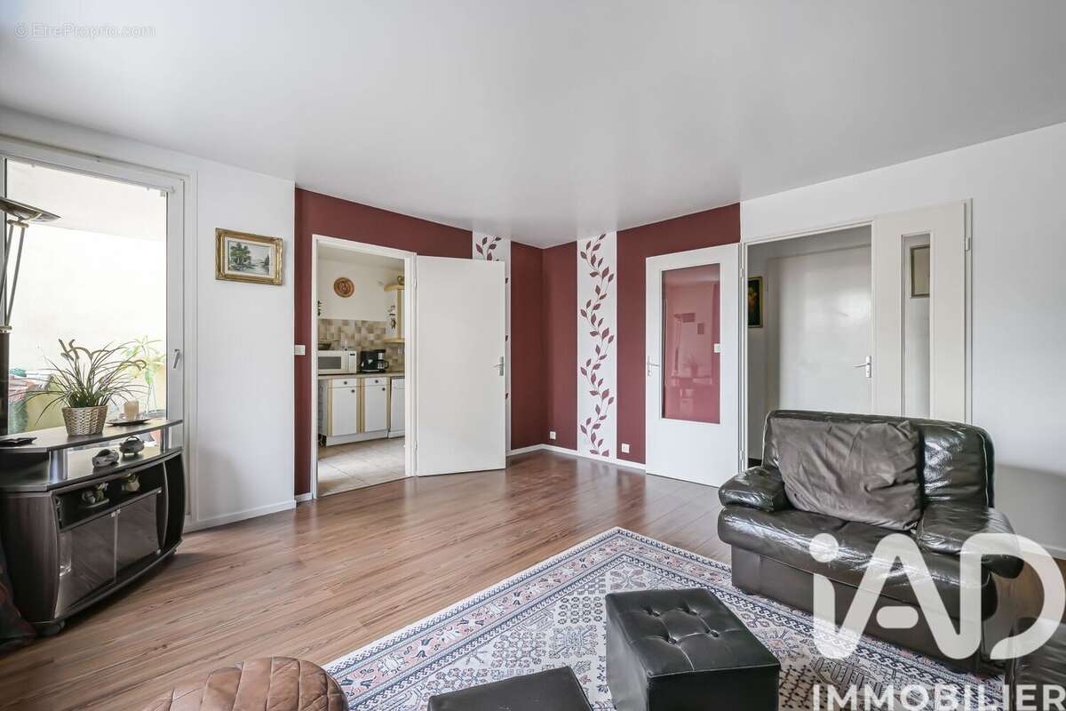 Photo 3 - Appartement à BUC