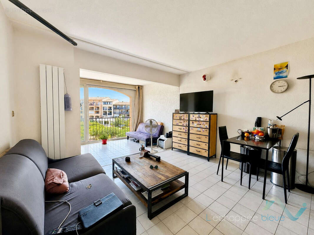 Vente appartement T2 à Gassin - photo 3