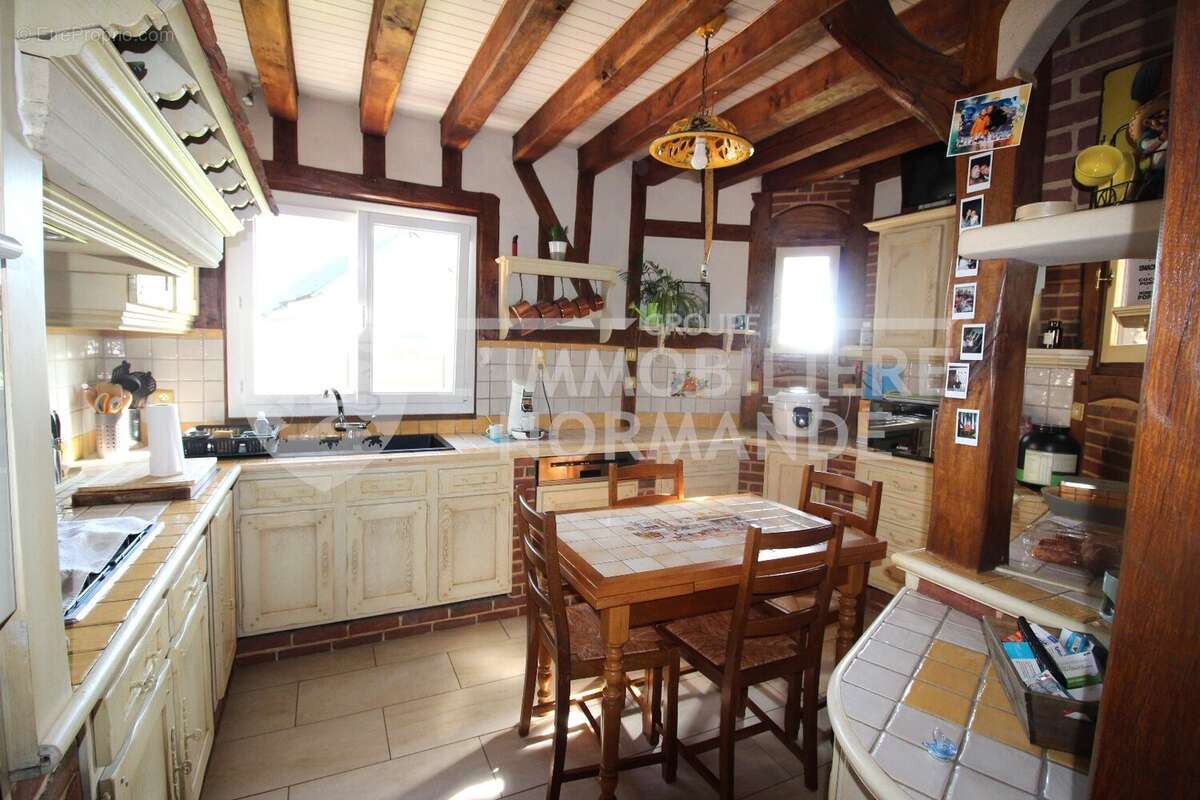 Maison à HEUDEBOUVILLE