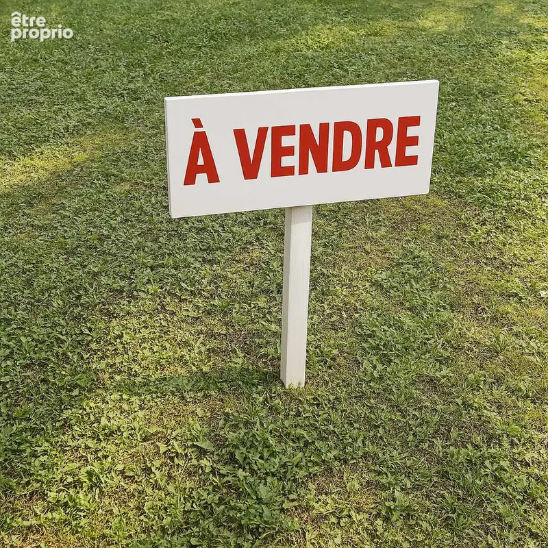 Photo Terrain à Andilly au prix de 140 000€