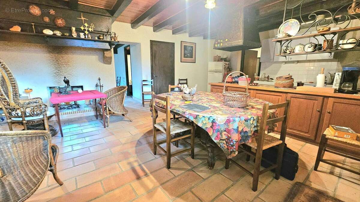 Photo 7 - Maison à LOMPNIEU