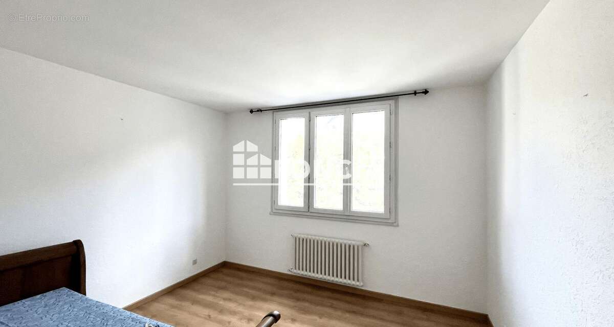 Appartement à VIZILLE