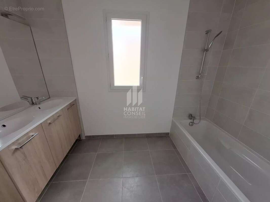 Appartement à LES ABRETS