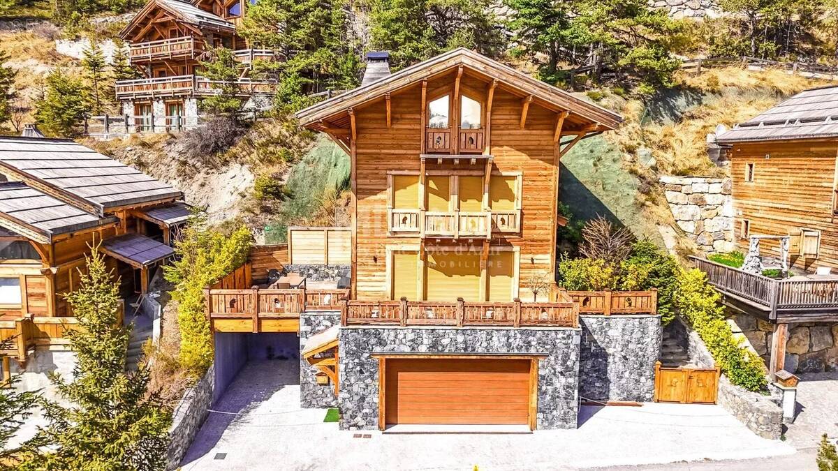 Maison à SAINT-ETIENNE-DE-TINEE