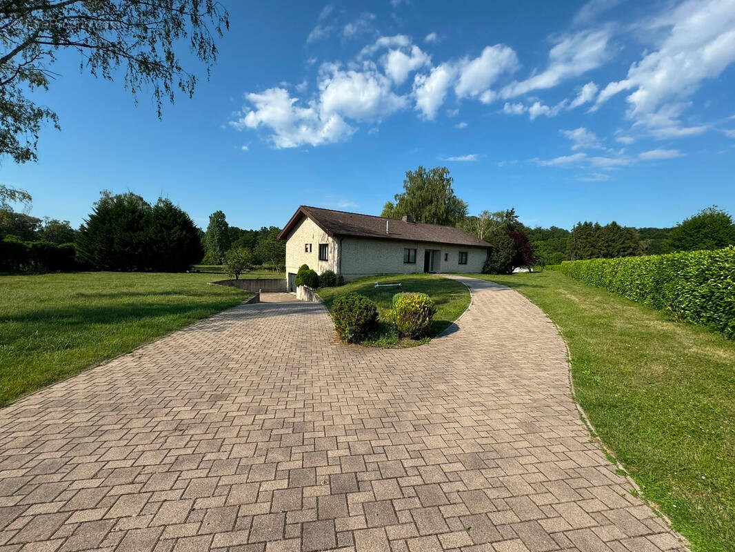Maison à ERNESTVILLER