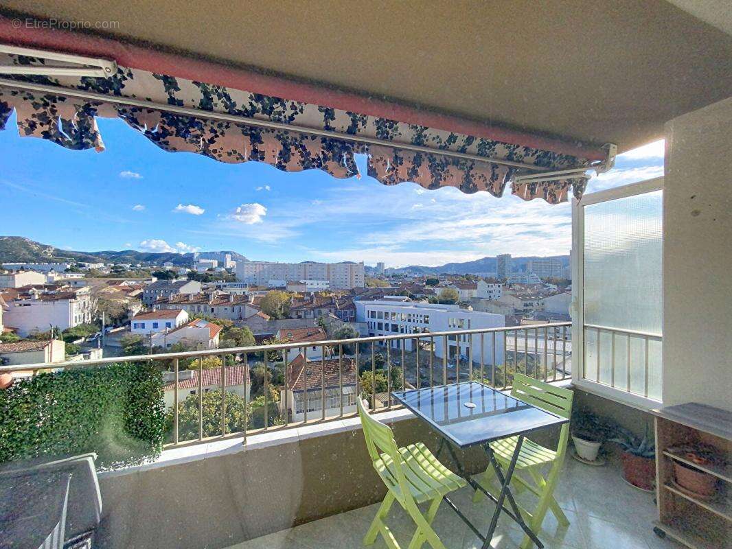 Appartement à MARSEILLE-9E