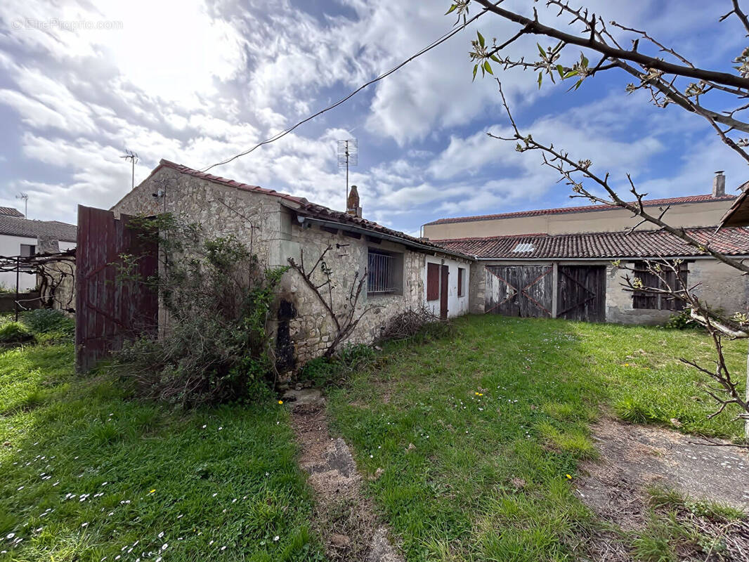 Maison à L'HOUMEAU