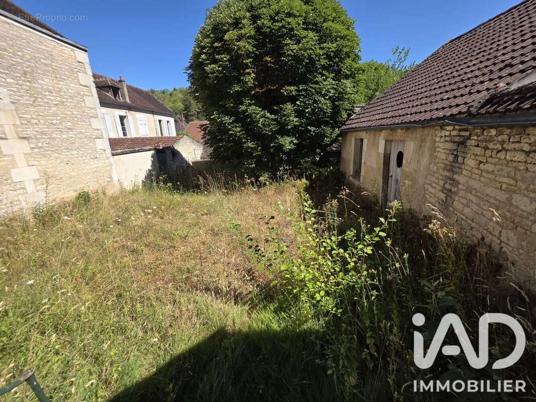 Photo 9 - Appartement à IRANCY