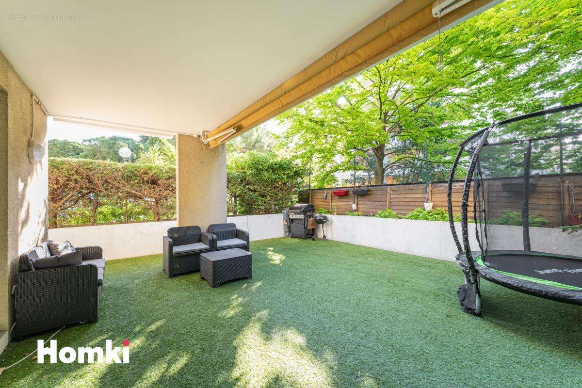 Appartement à MARSEILLE-8E