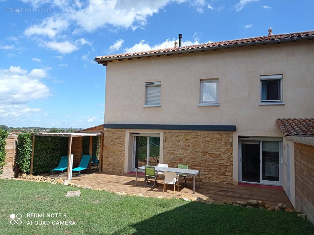 Maison à ARNAS