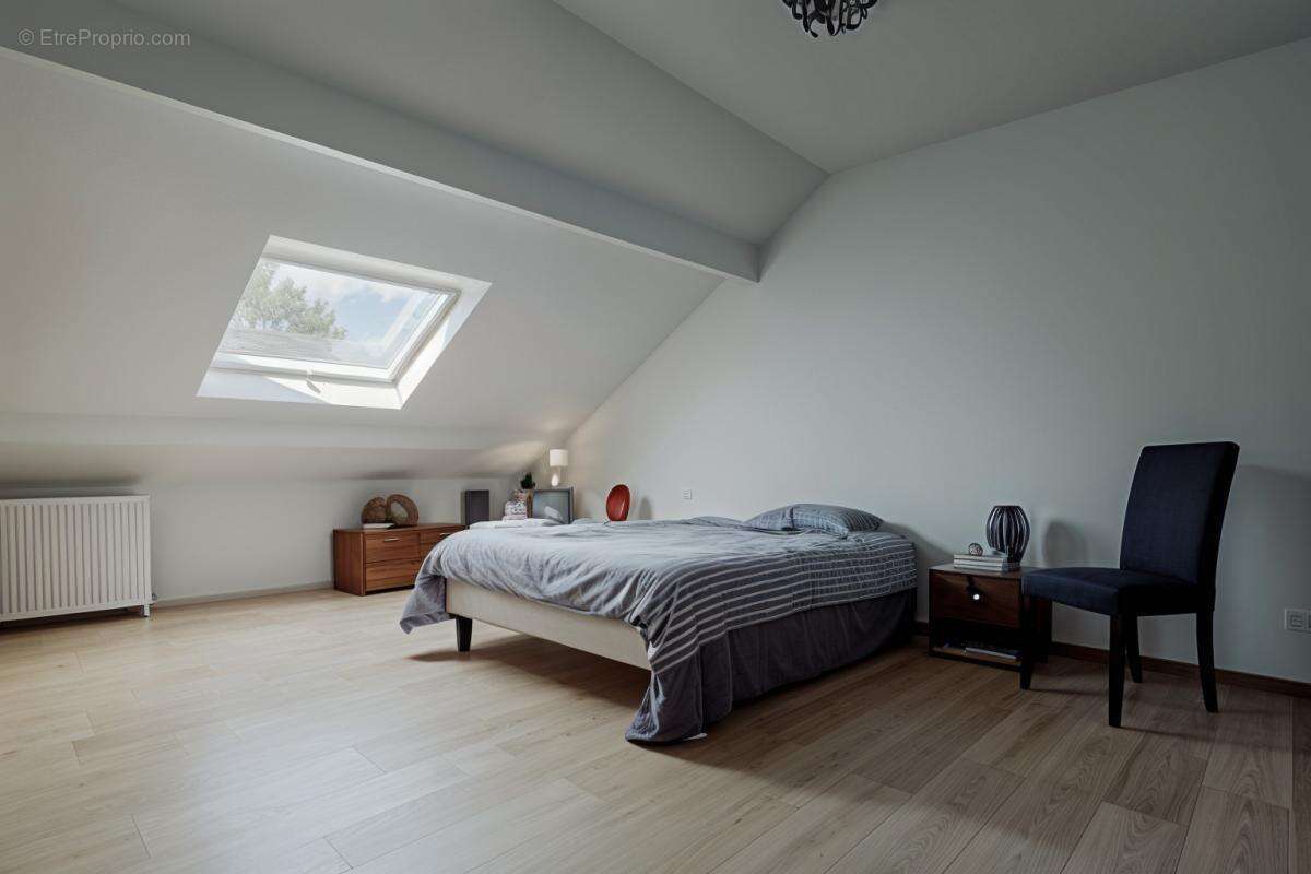 Maison à CLAYE-SOUILLY