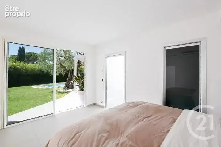 Maison 193 m² à Mougins  - photo 8