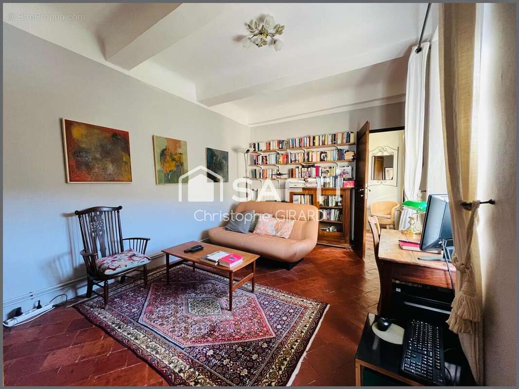 Photo 9 - Maison à LA TOUR-D'AIGUES