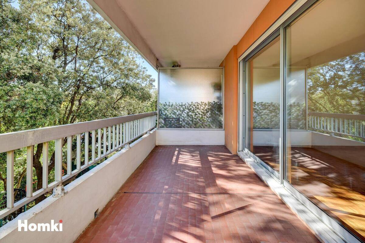 Appartement à MARSEILLE-9E