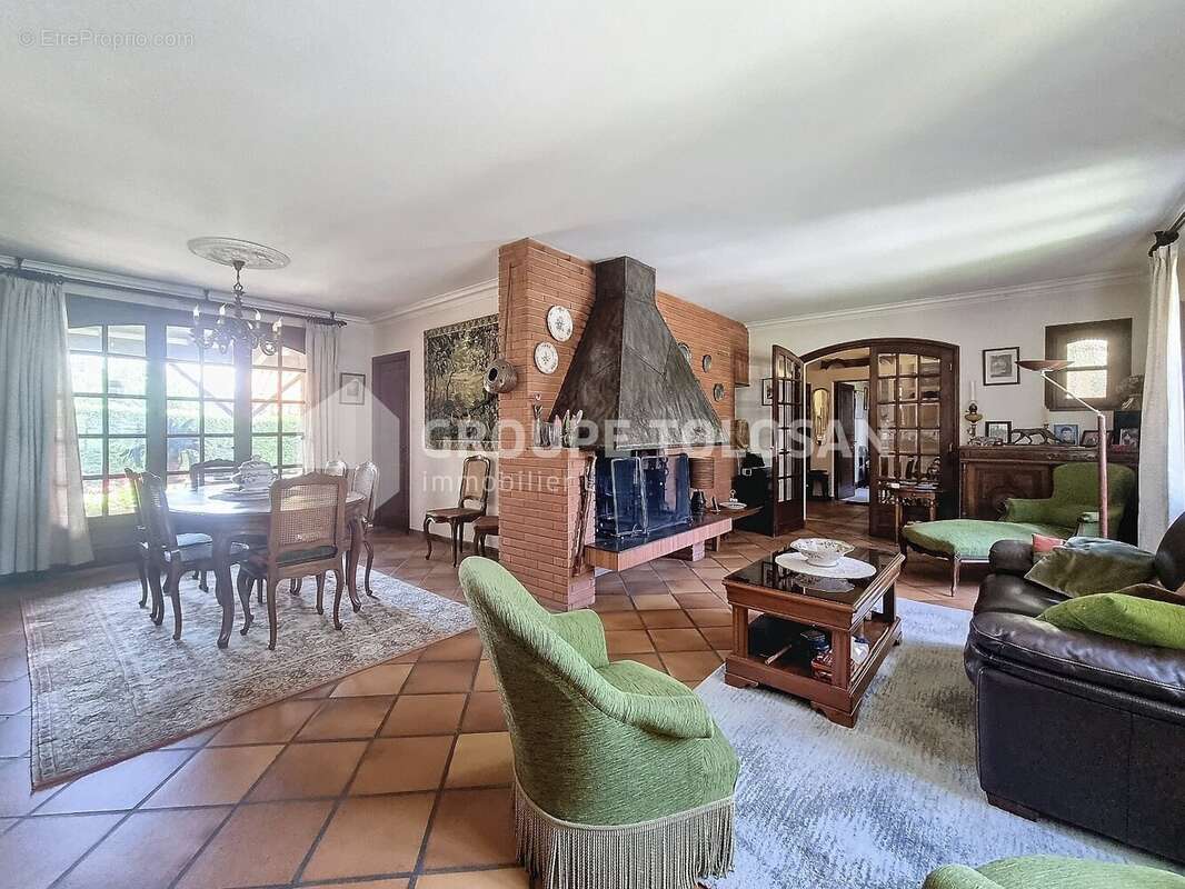 Maison à SAINT-ORENS-DE-GAMEVILLE