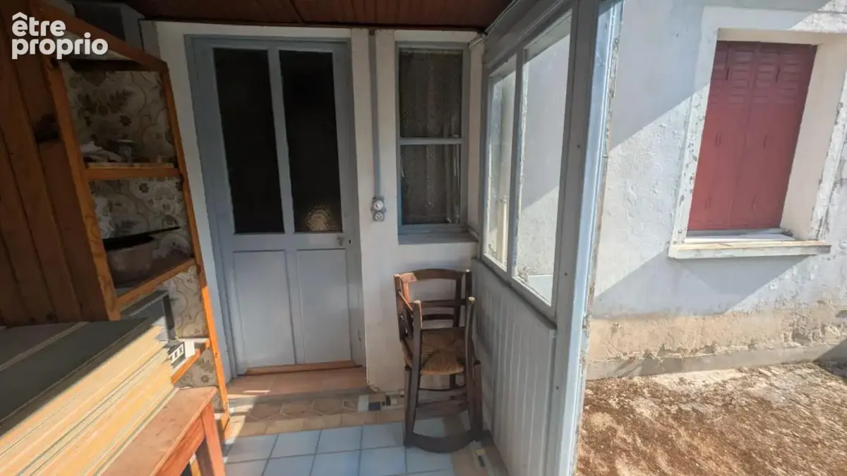 Petite maison près du centre à rénover avec jardin - photo 4