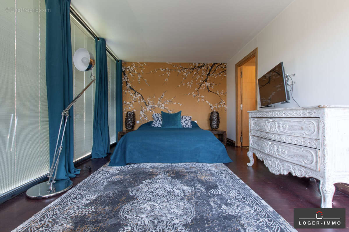 Maison à SAINT-MAUR-DES-FOSSES