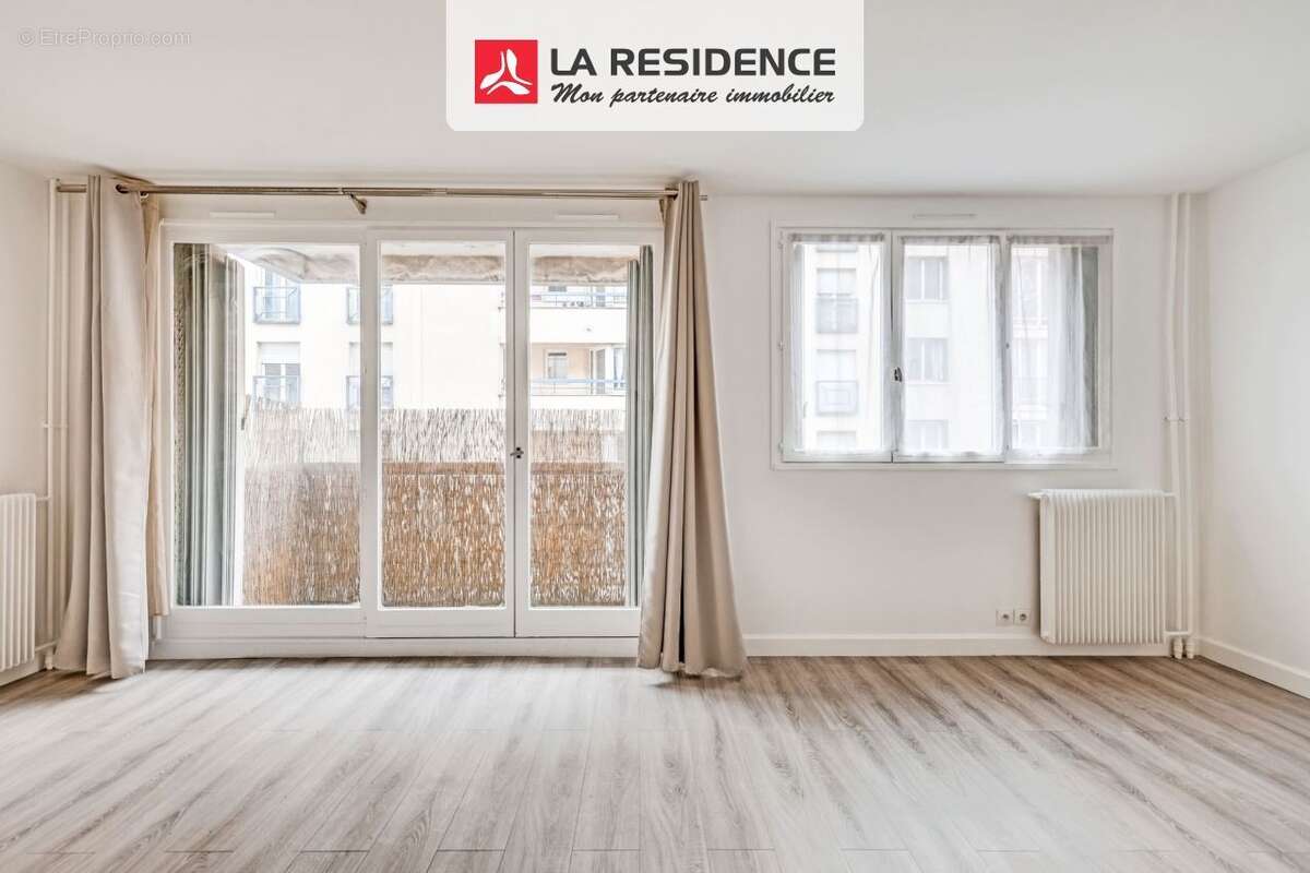 Appartement à PARIS-19E