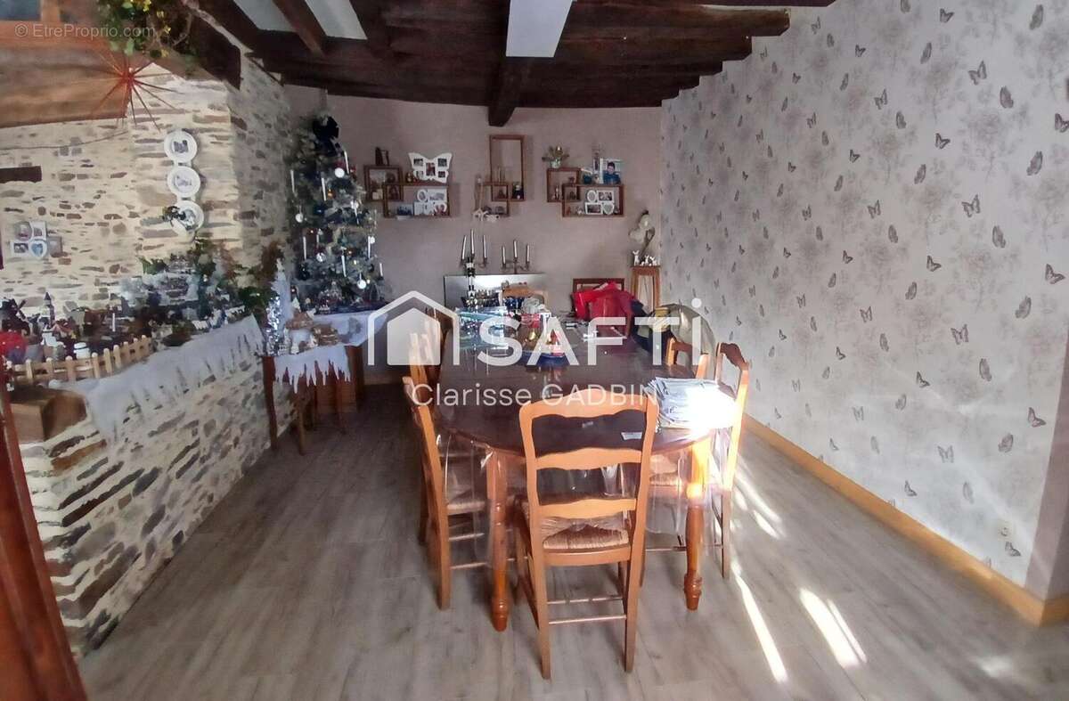 Maison 158 m² à Vergonnes  - photo 6