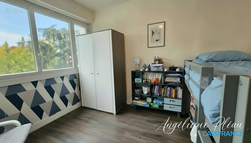 Appartement à FONTENAY-LE-FLEURY