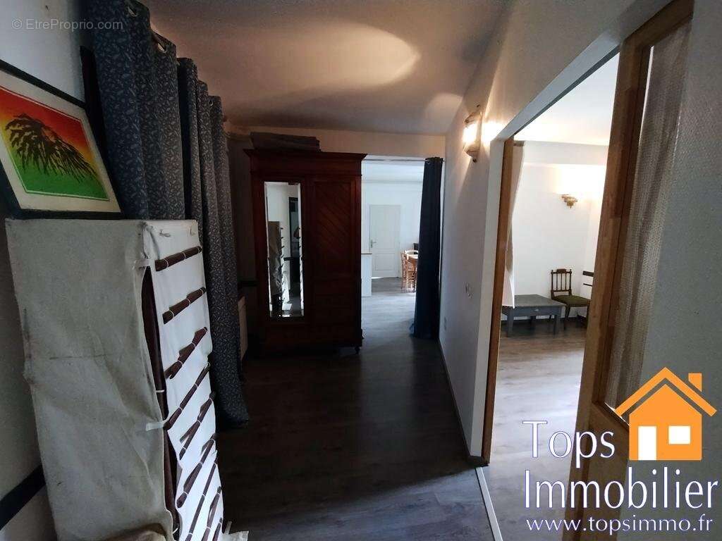 Commerce à MALEVILLE