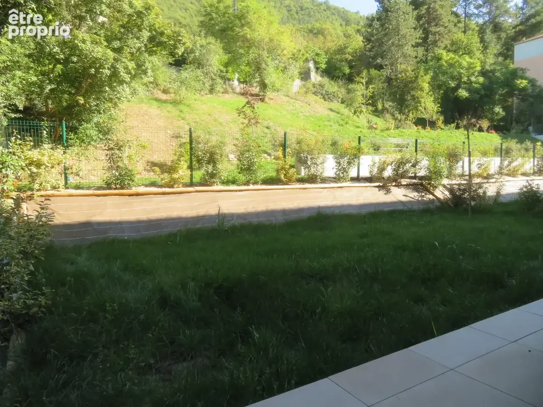 APPARTEMENT T3 en résidence sécurisée de 67 m2 à DIGNE LES BAINS (04) - photo 11