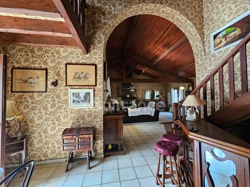 Maison à SALAUNES