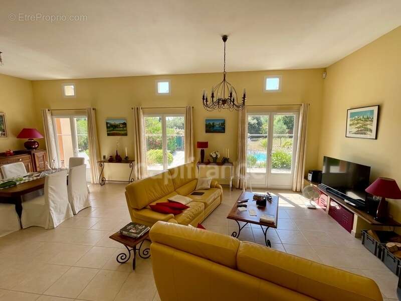 Maison à LAURIS