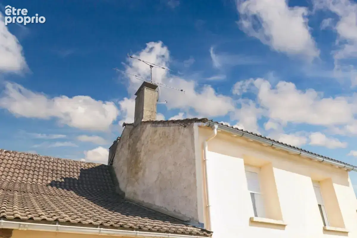 EXCLUSIVITE - Maison 82 m² - 4 pièces - 2 Chambres - Grange/Garage - terrain 520 m² - DOMPIERRE LES EGLISES (87) - photo 23