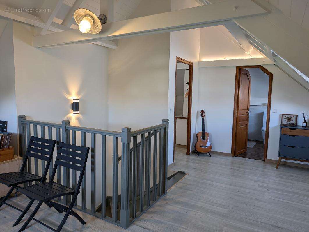 Maison à PETIT-BOURG