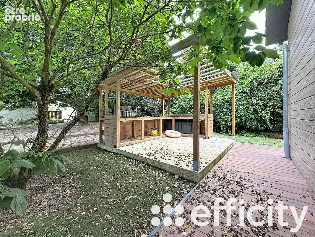 Maison 6 pièces 235 m² à vendre à Communay (69360) - photo 7