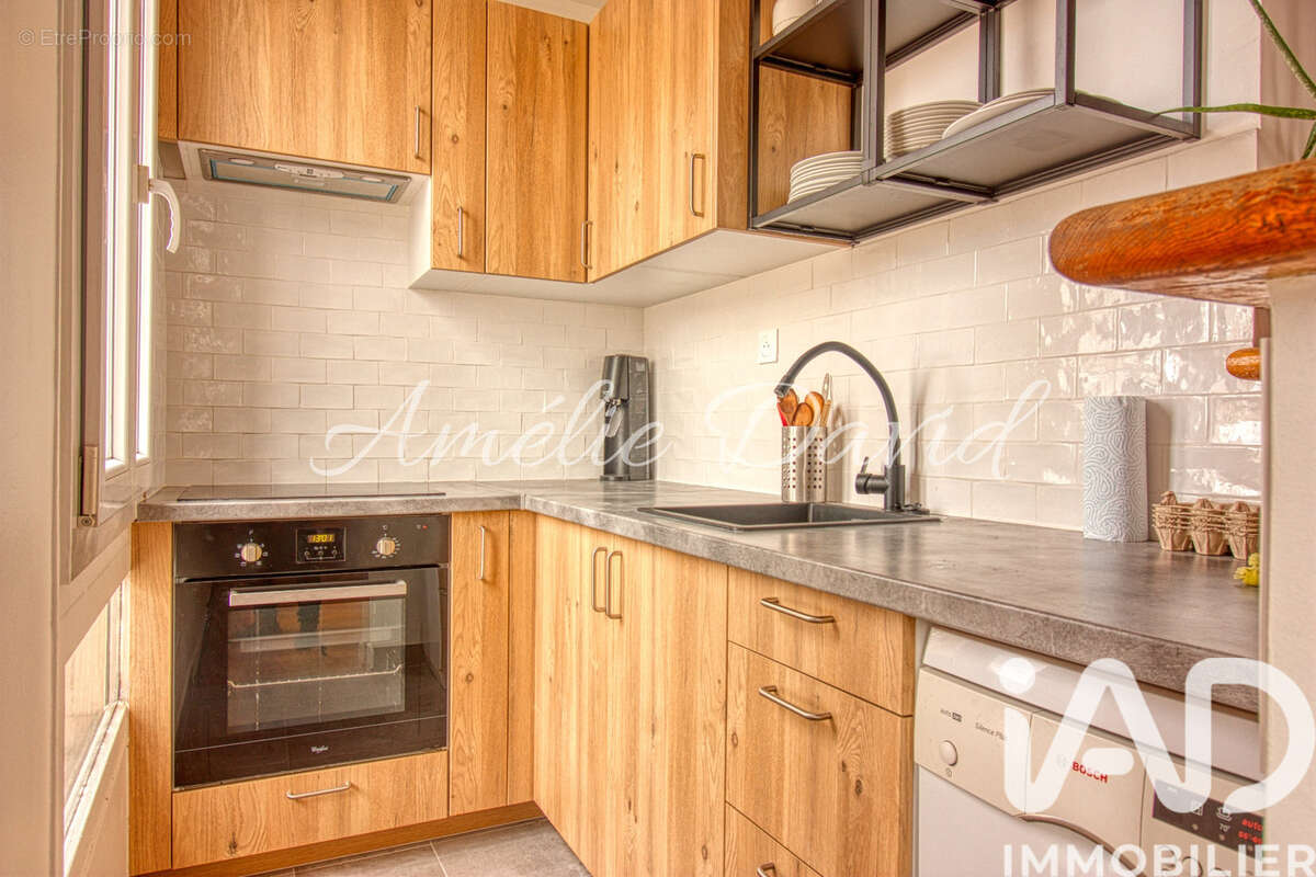 Photo 6 - Appartement à PARIS-18E