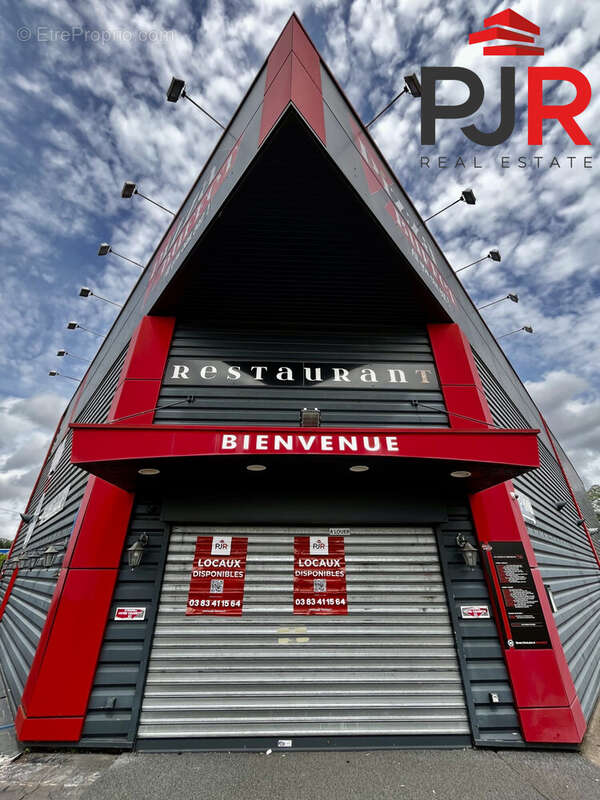 Commerce 791 m² à Vandoeuvre-Les-Nancy  - photo 3