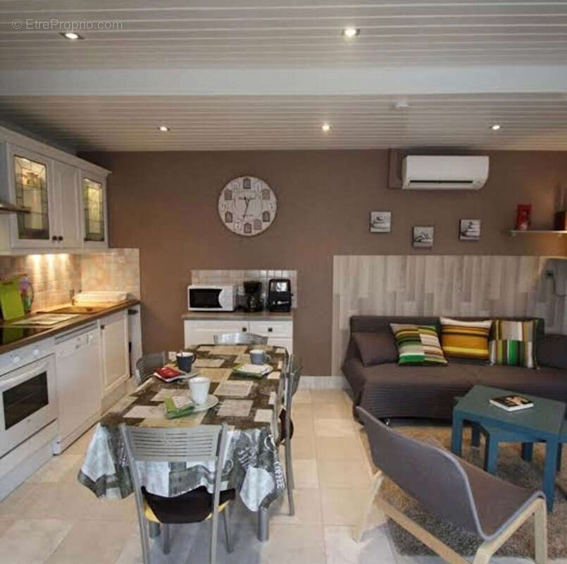 Maison à RAVES