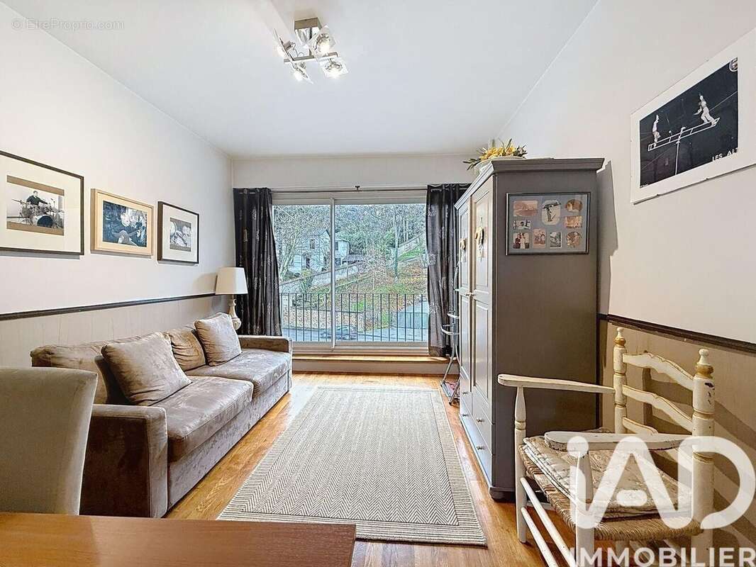 Photo 3 - Appartement à SAINTE-FOY-LES-LYON