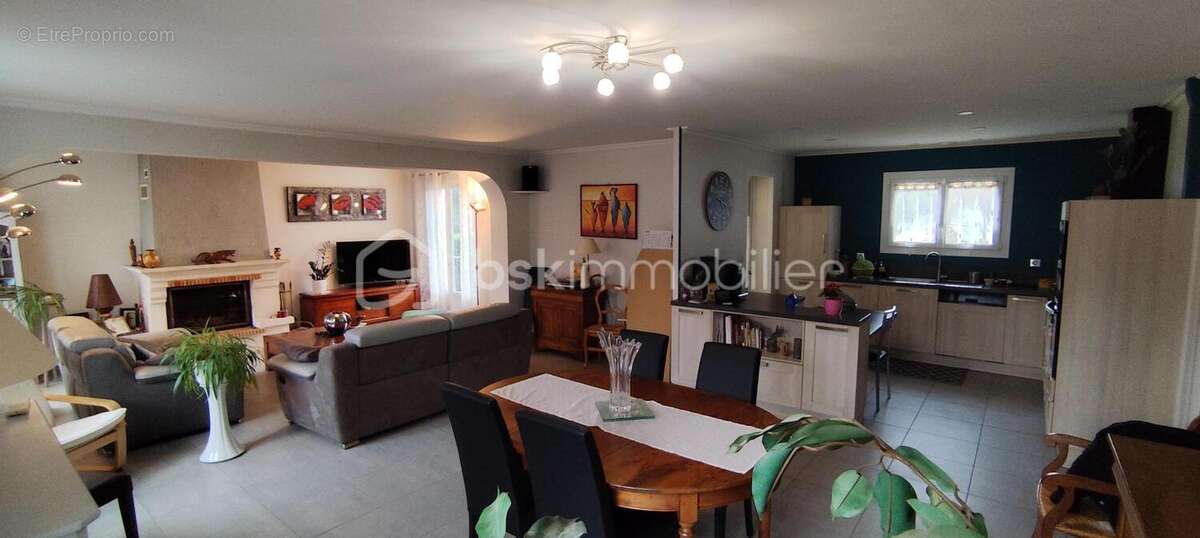 Maison à PAYRIN-AUGMONTEL