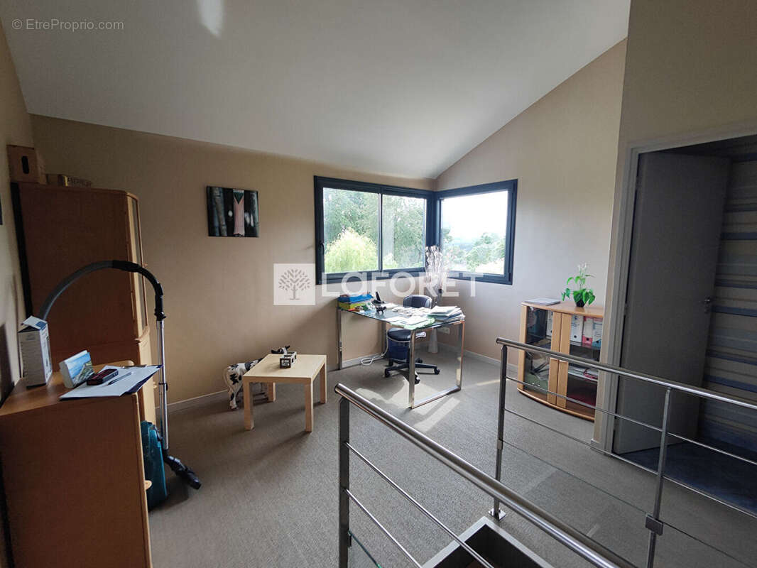 Maison d'architecte de 150 m² sur plus de 4 500 m² de terrain  À moins de 15 min au sud de Guingamp - photo 8