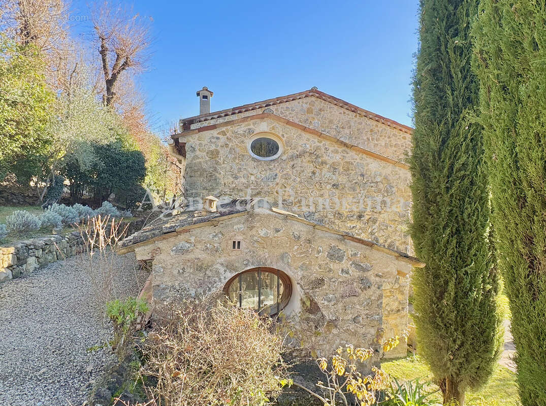 Maison à CABRIS