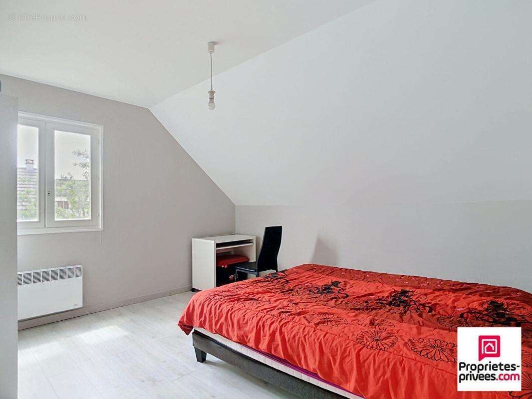 Maison  5 pièces 108 m2 - photo 8