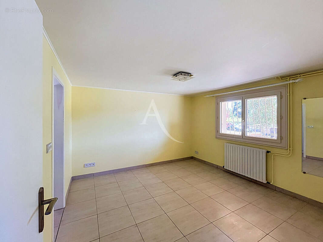 Jolie maison de 3 chambres avec ascenseur proche centre - photo 9