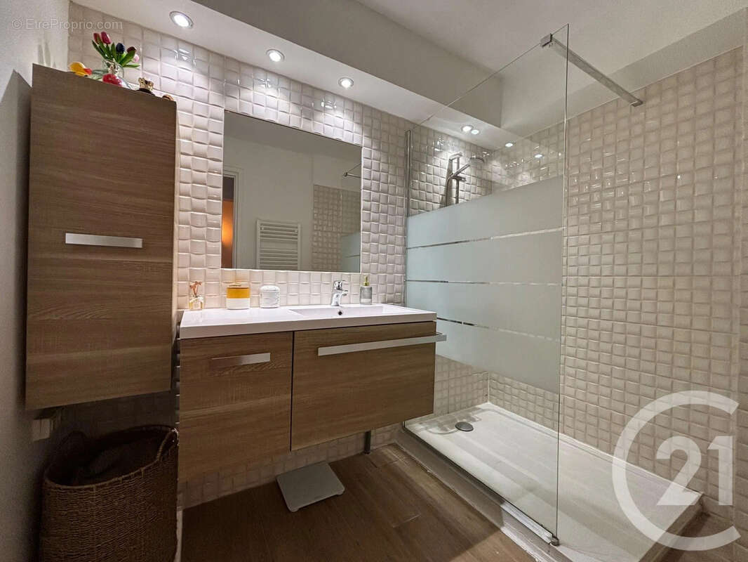 Appartement à LE CANNET