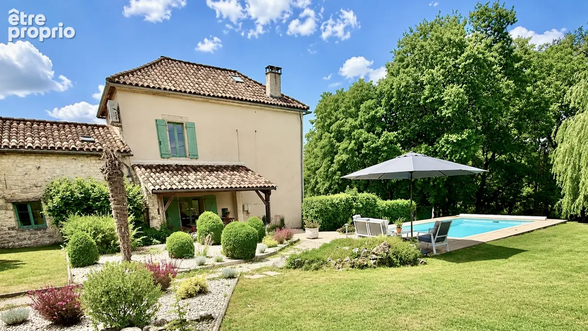 Maison à PUYLAROQUE