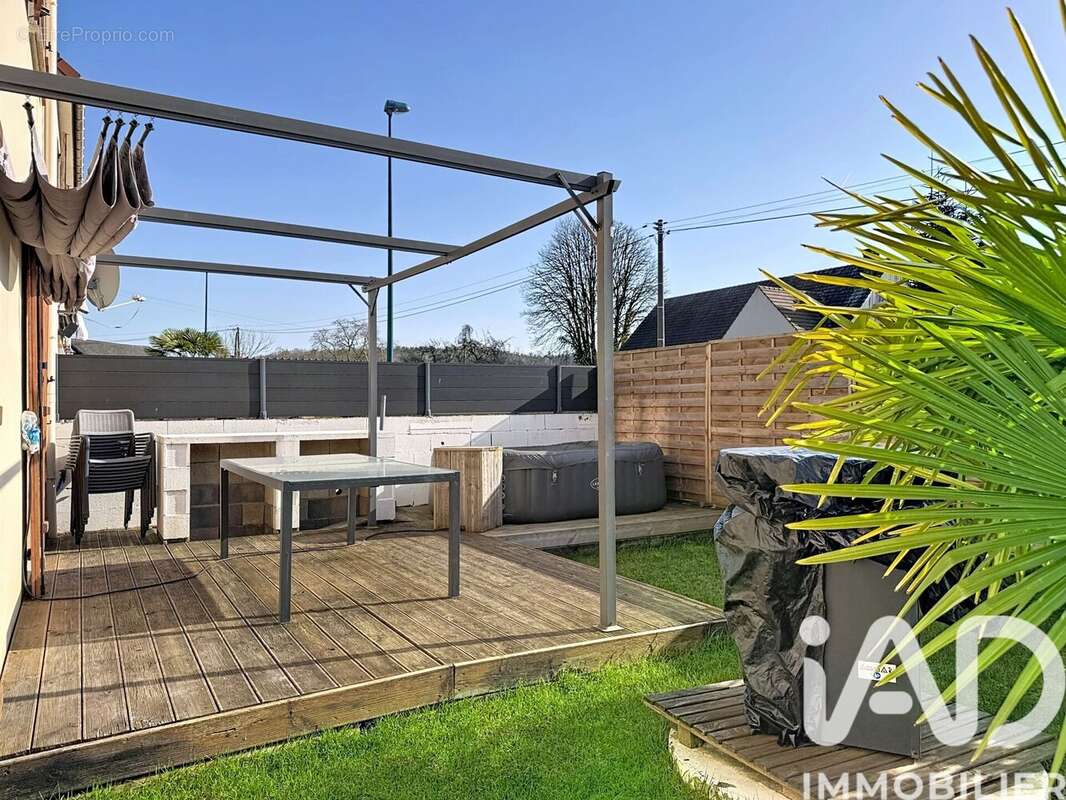 Photo 2 - Maison à VILLERS-COTTERETS