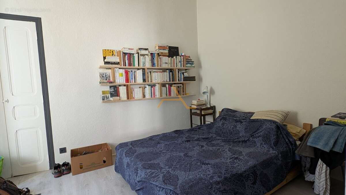 Bourdeaux immeuble comprenant 4 appartements - photo 8