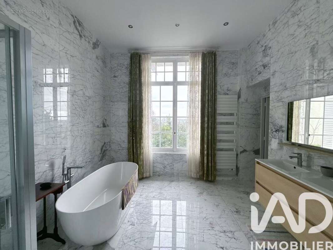 Photo 8 - Maison à LOUVECIENNES